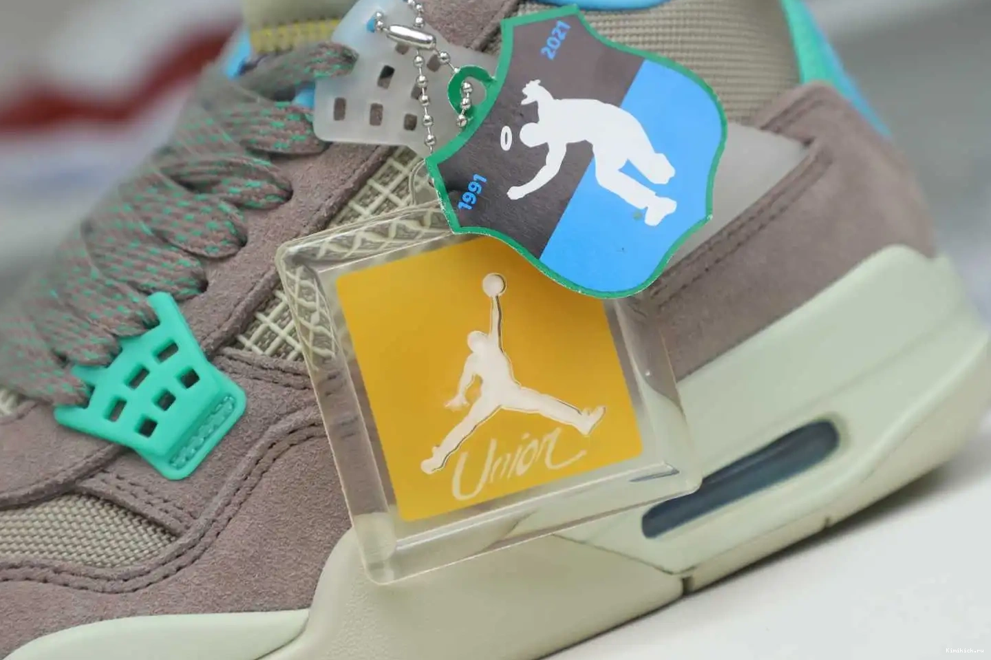 4 JORDAN LA RETRO HAZE' UNION AIR Kimikick X 'TAUPE 0406